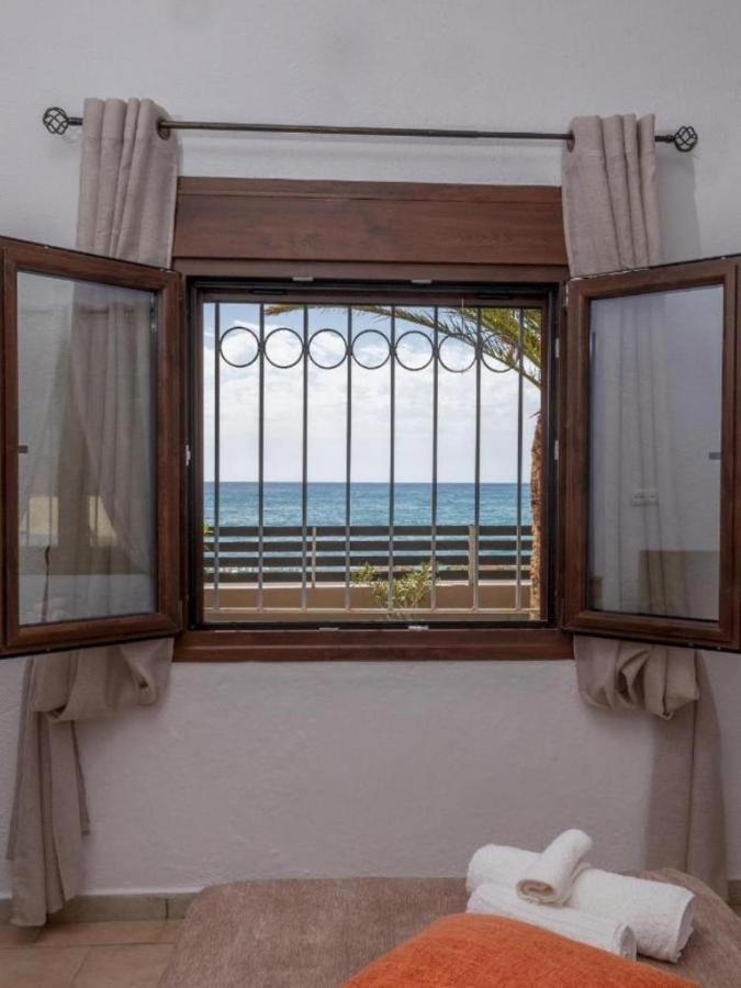 Atalanti Seaside Junior Suites Keratokampos Exterior photo